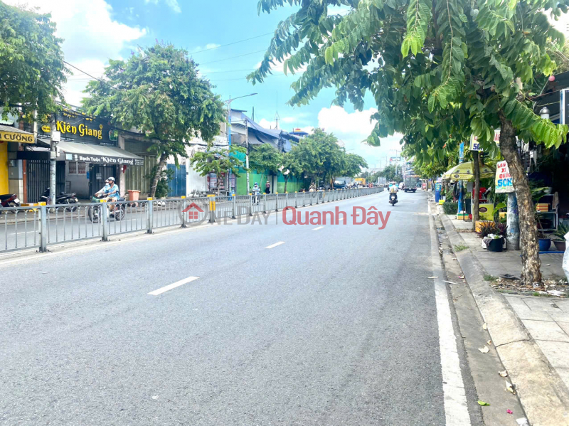 BÁN NHÀ MẶT TIỀN KÊNH TÂN HÓA,TÂN PHÚ,42M2,KINH DOANH TỐT,NHỈNH 5 TỶ Niêm yết bán