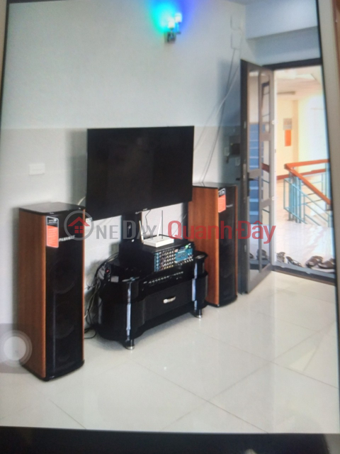 Selling an apartment of 86m2, 3 bedrooms right in the center of Bien Hoa, with book available for only 1 billion 8 _0