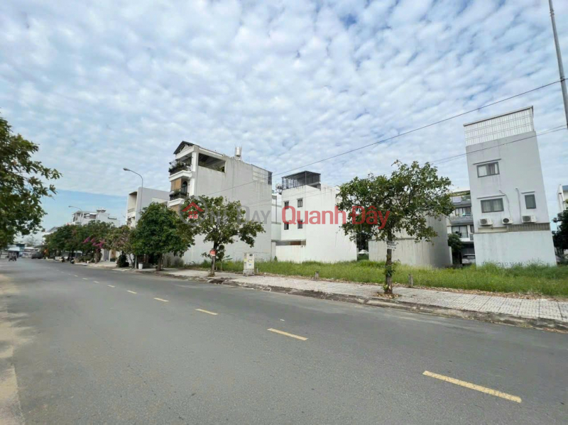 Bank foreclosure sale: 96m² land plot in alleyway off Dao Su Tich street, 6.2 billion VND, free construction. Sales Listings