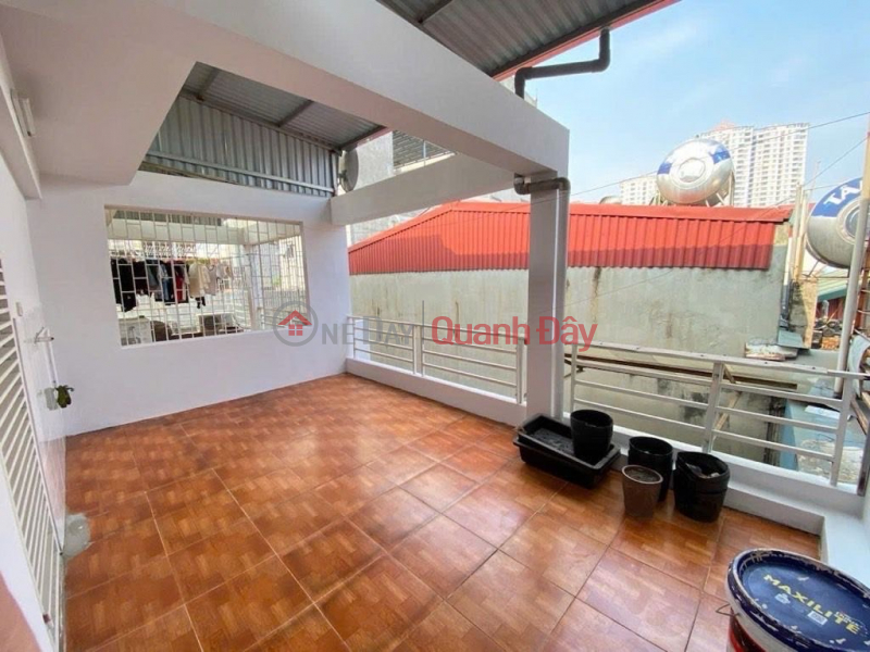 Property Search Vietnam | OneDay | Residential, Sales Listings, Cau Giay, DT 36m x 5 floors, 7.86 billion VND, alleyway accessible, near car access, fully furnished.