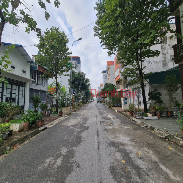 Land for sale in Da Ton, Gia Lam, Hanoi 73m2 for cars, open. Sales Listings