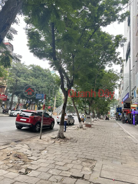 Selling super product Tran Quoc Hoan Street, Cau Giay, 60m2, 7m frontage, business regardless of all types, price 32 billion Sales Listings