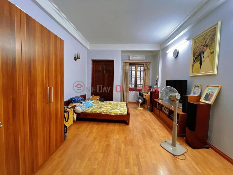 Property Search Vietnam | OneDay | Nhà ở | Niêm yết bán CẦN B.Á.N GẤP NHÀ !
Phúc La - Hà Đông -HÀ NỘI
Diện tích 36m2 - 3 tầng - MT4m - 3.86 Tỷ (Thương lượng)