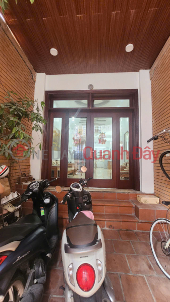 đ 14,8 tỷ, Nhà đẹp phố Phúc Tân-Hoàn Kiếm-Hà Nội, 4 tầng, ô tô đỗ cửa, sân cổng, ba bước tới hồ Hoàn Kiếm