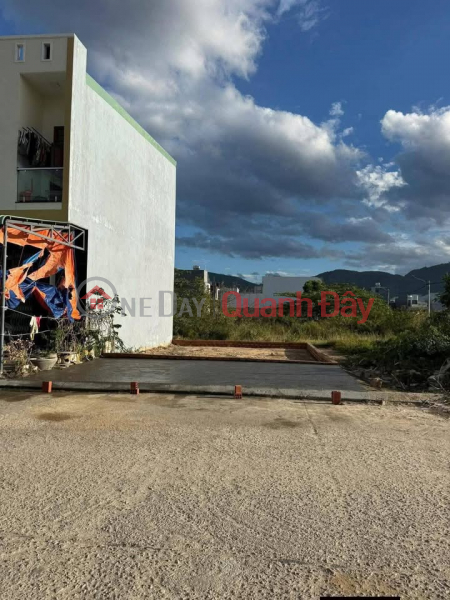 LAND FOR SALE ON HUYNH VAN THONG STREET – NHON BINH WARD – QUY NHON PROVINCE<br \\/> ` Sales Listings