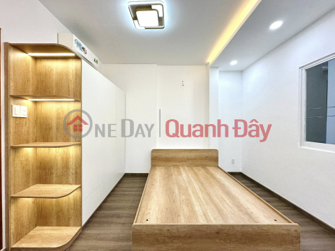READY TO MOVE IN! 8 ROOMS FOR RENT, WHOLE HOUSE, 30M FROM MAIN ROAD, 42MX6 FLOORS, 7.8 BILLION VND, NO PLANNING RESTRICTIONS _0