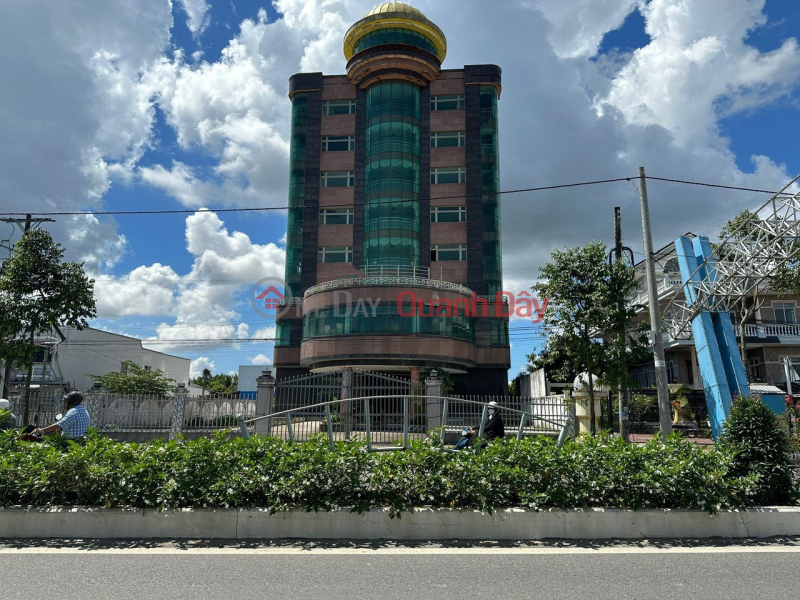 Property Search Vietnam | OneDay | Nhà ở, Niêm yết bán CHÍNH CHỦ Cần Bán 1 Tòa Nhà Bệnh Viện Trường Học Ở Đường Nguyễn Trãi Thành Phố Cà Mau