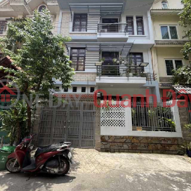 DT: 7,5 x 13= 97,5m² - 4 Tầng, Phường 10, Phú Nhuận . _0