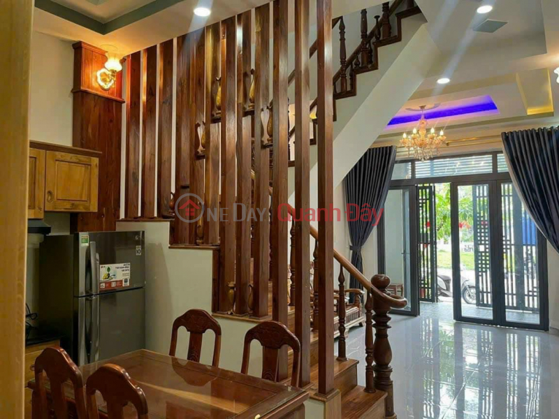 4 billion - SELL HA QUAN 2 HOUSE, NHA TRANG, HO CHI MINH CITY, complete and standard Sales Listings