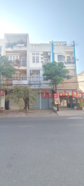 Property Search Vietnam | OneDay | Residential, Rental Listings Fully furnished 3-bedroom house for rent in Rocket area