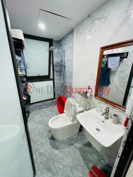 đ 7.95 Billion, Need Money Urgent Sale! House in Khuong Dinh - Thanh Xuan, Area 35m2, 6 Floors, Beautiful House, Price Negotiable