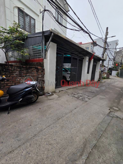 Land for sale in Ngoc Thuy, inside the dike, near the French school, 100m from the main road accessible by car, cheapest in the area. _0