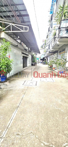 đ 4 Billion | GOOD PRICE - OWNER Quickly Sells Beautiful House in District 8, HCMC