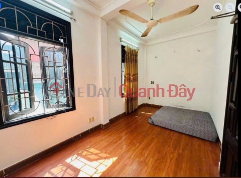 House for rent at 5 Cam Hoi Street, 5 floors x 25m2, 3 bedrooms, 2 bathrooms, 9 million VND for business, family, group of 3 people _0