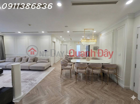 Căn hộ cao cấp Mipec Xuân Thủy 124m 3PN Nội thất sang trọng, full tiện ích _0