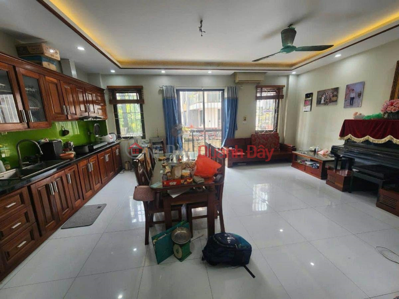 Property Search Vietnam | OneDay | Nhà ở Niêm yết bán | BÁN NHÀ TRÂU QUỲ. 42M2 * 5 TẦNG * 5,35 TỶ. LÔ GÓC, THANG MÁY