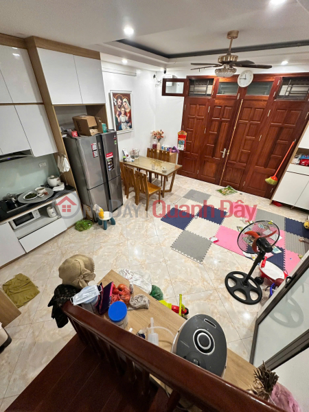 Property Search Vietnam | OneDay | Nhà ở Niêm yết bán Giảm chào 200tr! Bán nhà Lê Thanh Nghị, 70m2, 4 tầng, mặt tiền 4m, 25.4 tỷ, ô tô