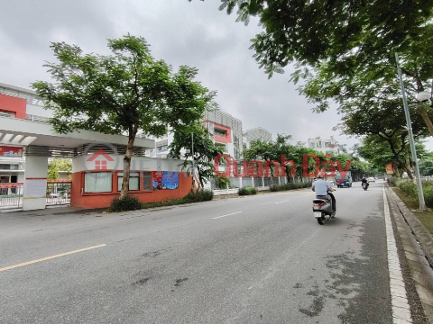 CƠ HỘI ĐẦU TƯ HIẾM CÓ! BÁN ĐẤT LÔ GÓC 66M² PHÚC LỢI - NGAY TRUNG TÂM - GIÁ CHỈ 4.95 TỶ! _0