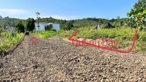 SHOCKING PRICE Own now a BEAUTIFUL lot in Krong Bong district, Dak Lak province _0