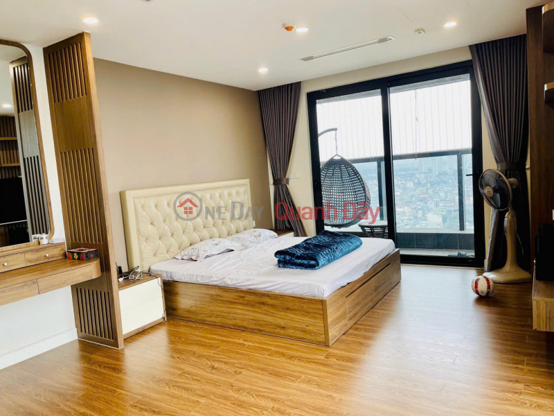đ 14 Billion | Sunshine Center, 16A Pham Hung Street, 160m2, 3 bedrooms, fully furnished. Currently generating rental income of 30 million VND\\/month.