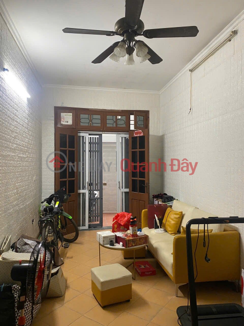 Cho thuê nhà Mp Cù Chính Lan, 51m2* 3 tầng-Mt3m- 4 ngủ, 3 WC 17,5triệu _0