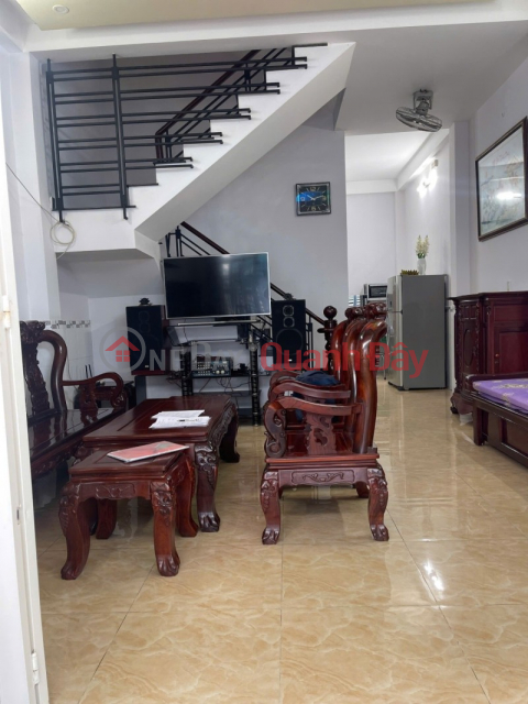 Bán nhà trệt 2 lầu sân thượng 4 pn 4 wc mới đẹp (4.9x11) hẻm thông thoáng _0