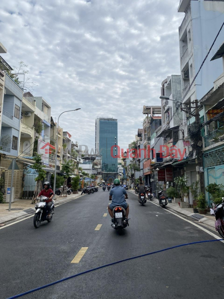 đ 39 Billion, **House for sale on Ngo Thi Thu Minh Street, Ward 2, Tan Binh (8*22) near Le Van Sy