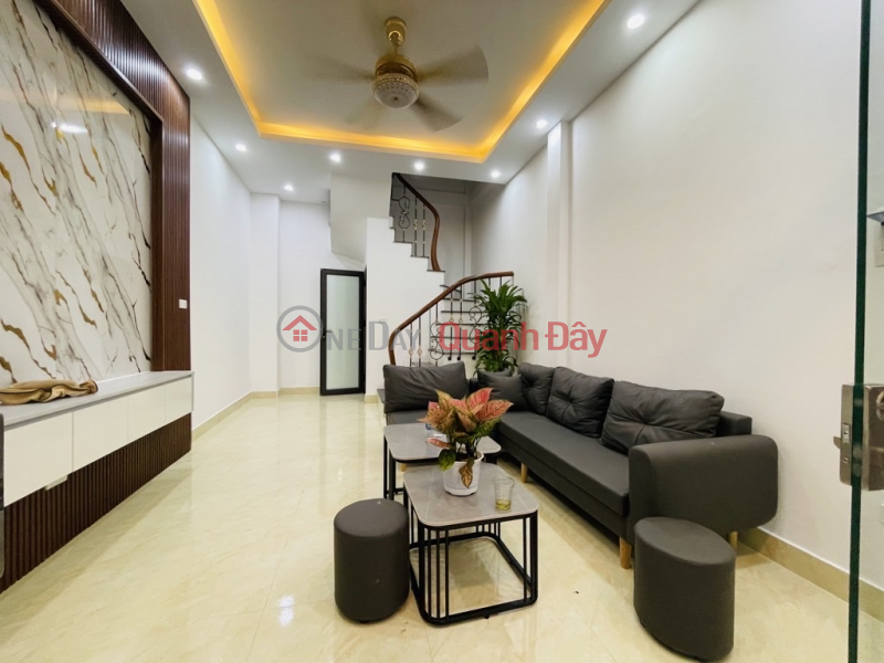 HOÀNG SÂM DT 35M CHỈ 7,35 TỶ PHÂN LÔ,2 THOÁNG,Ô TÔ TRÁNH 15M,FULL NỘI THẤT Niêm yết bán