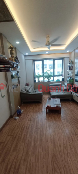 Owner sells Thanh Pho Giao Luu apartment, Pham Van Dong, 2 bedrooms, 2 bathrooms, over 4 billion Sales Listings