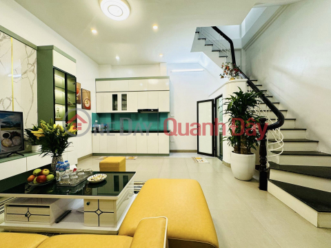 BEAUTIFUL HOUSE FOR SALE PRICE: 3.55 BILLION 3 FLOOR 3 BEDROOM Area: 32M2 VU TONG STREET PHAN THANH XUAN DISTRICT. _0