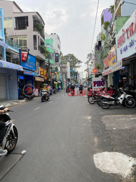 House of the center of Nguyen tri Phuong forever, 30m2 4 floors, 4 billion. Sales Listings