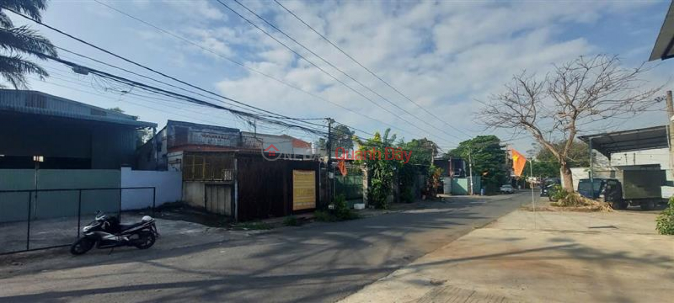 LAND FOR SALE WITH EXISTING HOUSE (SINGLE-STORY) IN LAM VIEN (STREET NO. 1),THU DUC DISTRICT. PRICE: 11.7 BILLION VND (NEGOTIABLE) Sales Listings