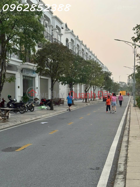 Chính chủ cần bán căn liền kề tại Calyx Residence, 319 Đông Anh, view vườn hoa. _0