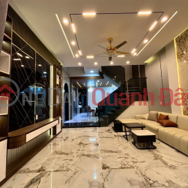 SUPER BEAUTIFUL 3-STOREY HOUSE IN HOA XUAN - PRICE ONLY 5.25 BILLION! _0