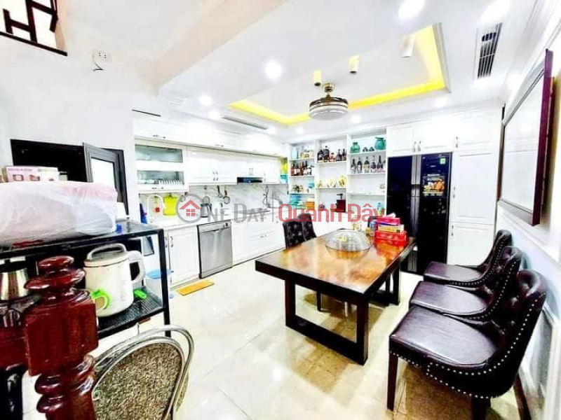Property Search Vietnam | OneDay | Residential, Sales Listings | House for sale in De La Thanh, Dong Da, 30m2, 3 floors, MT4m, near the street, 3 billion