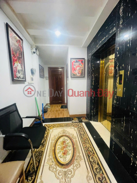  Please Select, Residential, Sales Listings đ 360 Million