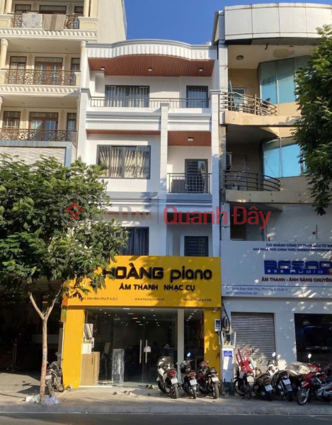 Owner Sells Frontage of Dien Bien Phu, Ward 4, District 3. Area (5.6 x 18.5m),Price Only 38 Billion. Contact: Sales Listings