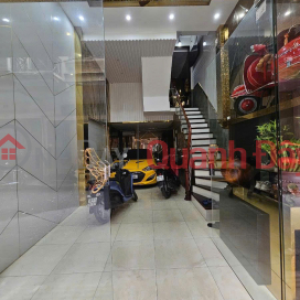 18 BILLION - Selling a house on Nguyen Chi Thanh street - Cars are not allowed for business - 50m from the street _0