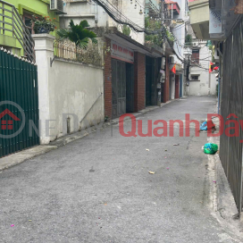 Owner Rents 3-Story House 151m2\/floor for Warehouse in Nguyen Son, Long Bien - Truck Alley _0