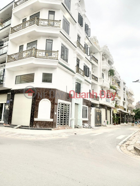 Property Search Vietnam | OneDay | Residential, Sales Listings | House for sale in front of Binh Thanh BTan street, Good Business, Only 4 billion, Business Facade