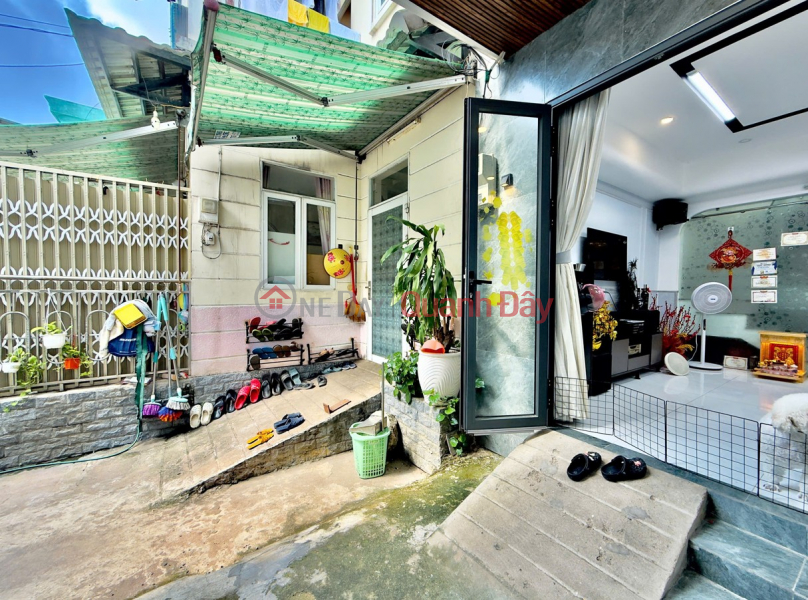 Property Search Vietnam | OneDay | Residential | Sales Listings | Owner selling house in Binh Thanh District - Near Cay Diep Market, 15m from car access alley, with spacious yard, price 5 billion VND.