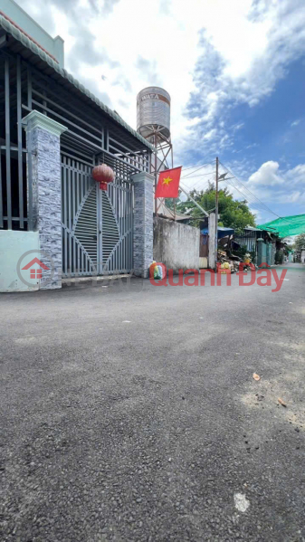 Siêu rẻ, Bán nhà 1T1L SR,TC, góc 2 MT gần Công An Trảng Dài chỉ 2 tỷ750 Niêm yết bán