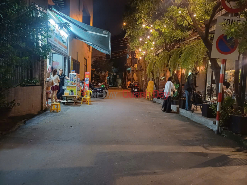 Property Search Vietnam | OneDay | Residential Sales Listings 2.5-STOREY HOUSE – HAI CHAU CENTER – 3 BEDROOMS – AVAILABLE NOW – PRICE ONLY 7 BILLION