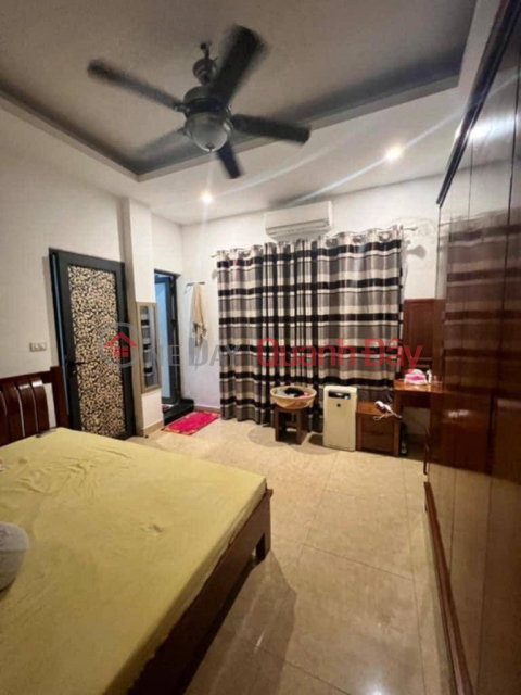 Hoang Hoa Tham street, 27m x 5 floors, 6.3 billion VND, 50m from parking lot, spacious alley. _0