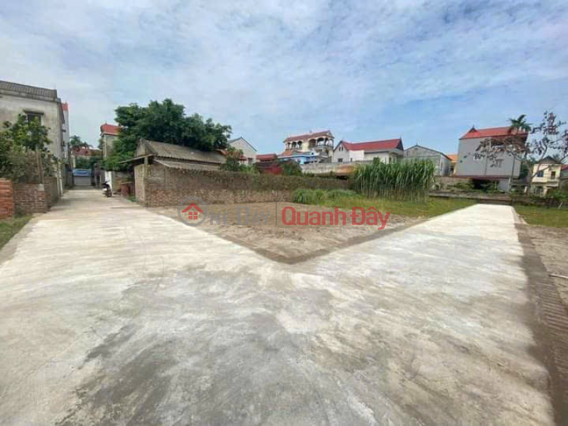 Property Search Vietnam | OneDay | Residential | Sales Listings, Selling with a deep hole of 46m2 in Xuan Non - Dong Anh, 3m road for cars, price is only 20 million\\/m2. Contact 0981568317