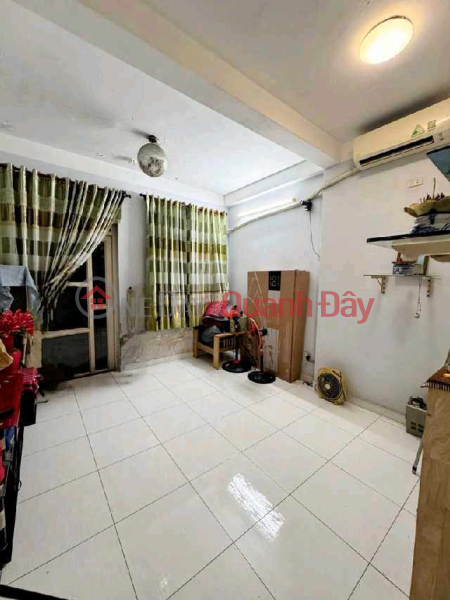 Nhà 3 Tầng - DT sử dụng 119m² , Bình Hưng Hòa, Bình Tân. Việt Nam | Bán | đ 5,15 tỷ