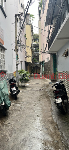 NEW BEAUTIFUL 2-FRONT ALLEY HOUSE FOR SALE IN ALLEY 165, 3\\/2 STREET - AREA 3.6X11, 7.2 BILLION NEGOTIABLE Vietnam | Sales | đ 7.2 Billion