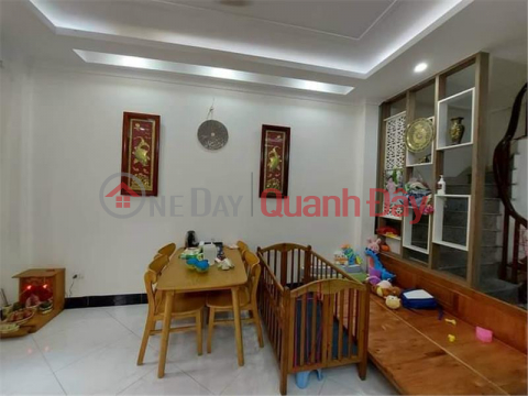 NGOC HOI HOUSE FOR SALE - AIR FRONT AND AFTER - MORNING PARKING AT DOOR Area: 35m x 5 floors - 4.x billion _0