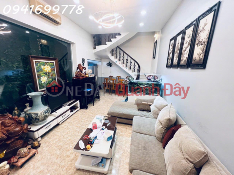 Owner sells house in the center of HP city, house facing Southeast _0