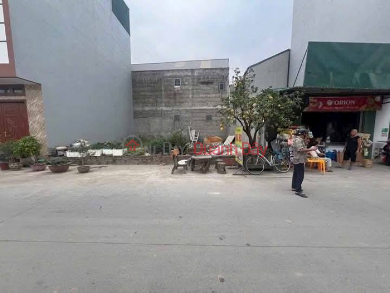 PHUC HAU VILLAGE COVER - DUC TU - BUSY BUSINESS AXIS, DO NOT MAKE 3 CARS AVOID NEAR VIN CO LOA DDUONGF LEADING TO TU LIEN BRIDGE Vietnam Sales đ 6.75 Billion